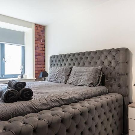 2 Bed Apartment With Pool Table Bradford  Exterior foto
