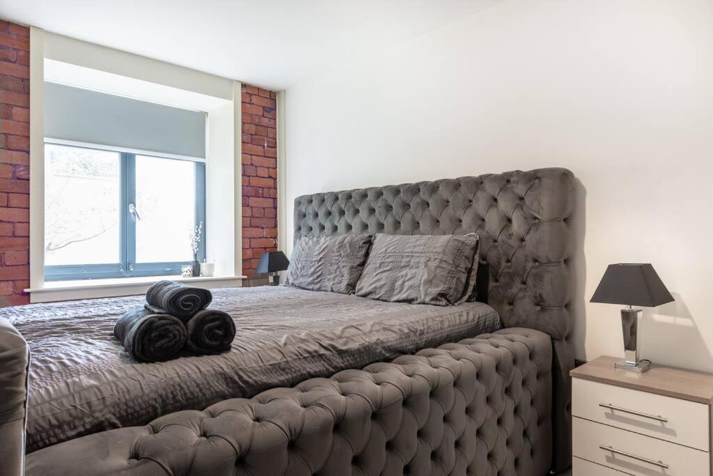 2 Bed Apartment With Pool Table Bradford  Exterior foto